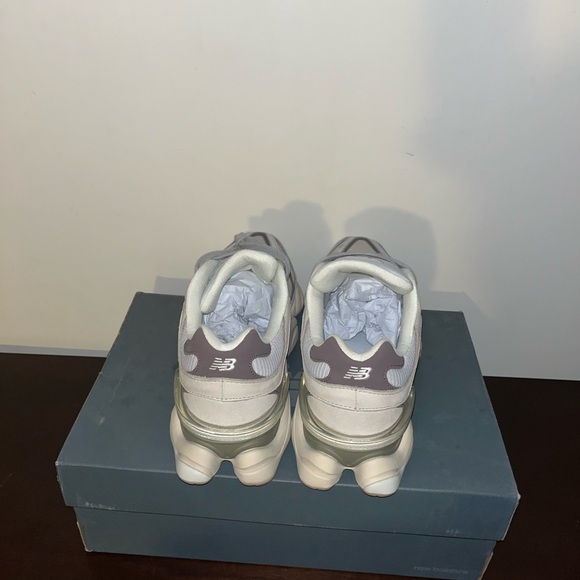 New Balance 9060 Grey Matter Timberwolf - Picture 3 of 6